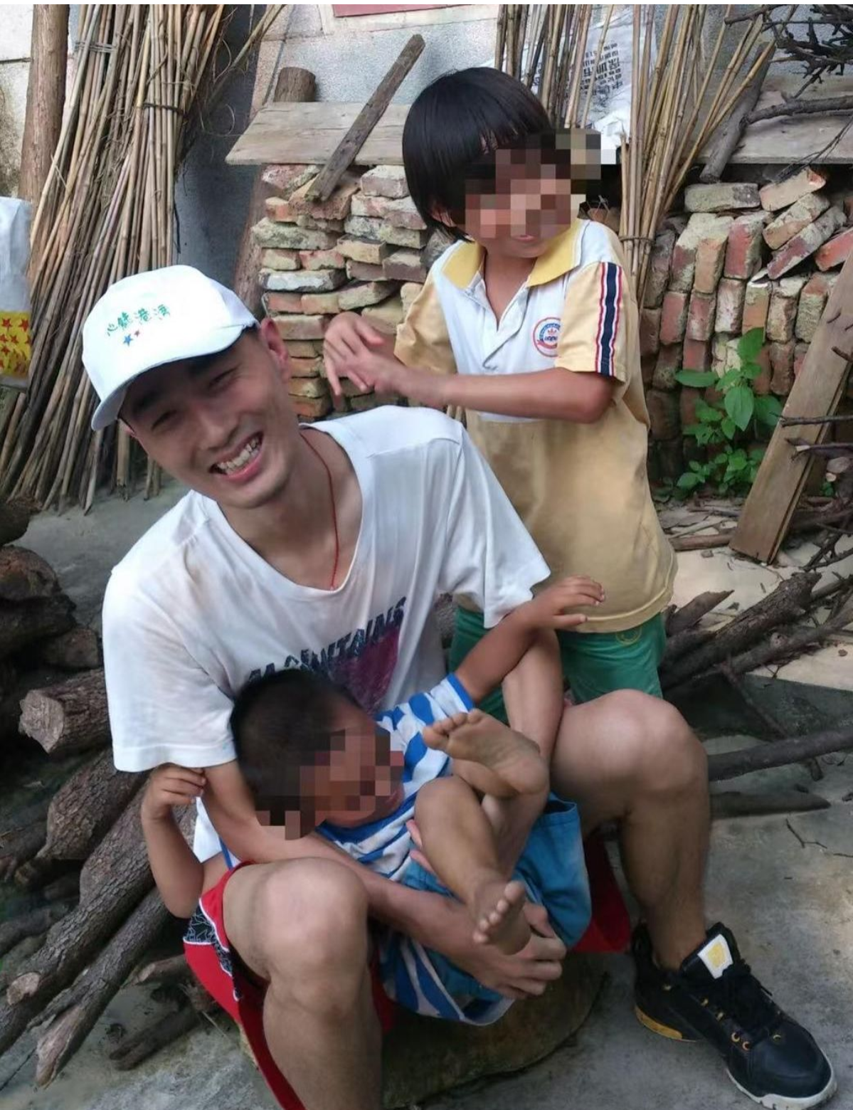 拒绝过度内卷，拒绝 996，卷到最后一无所有