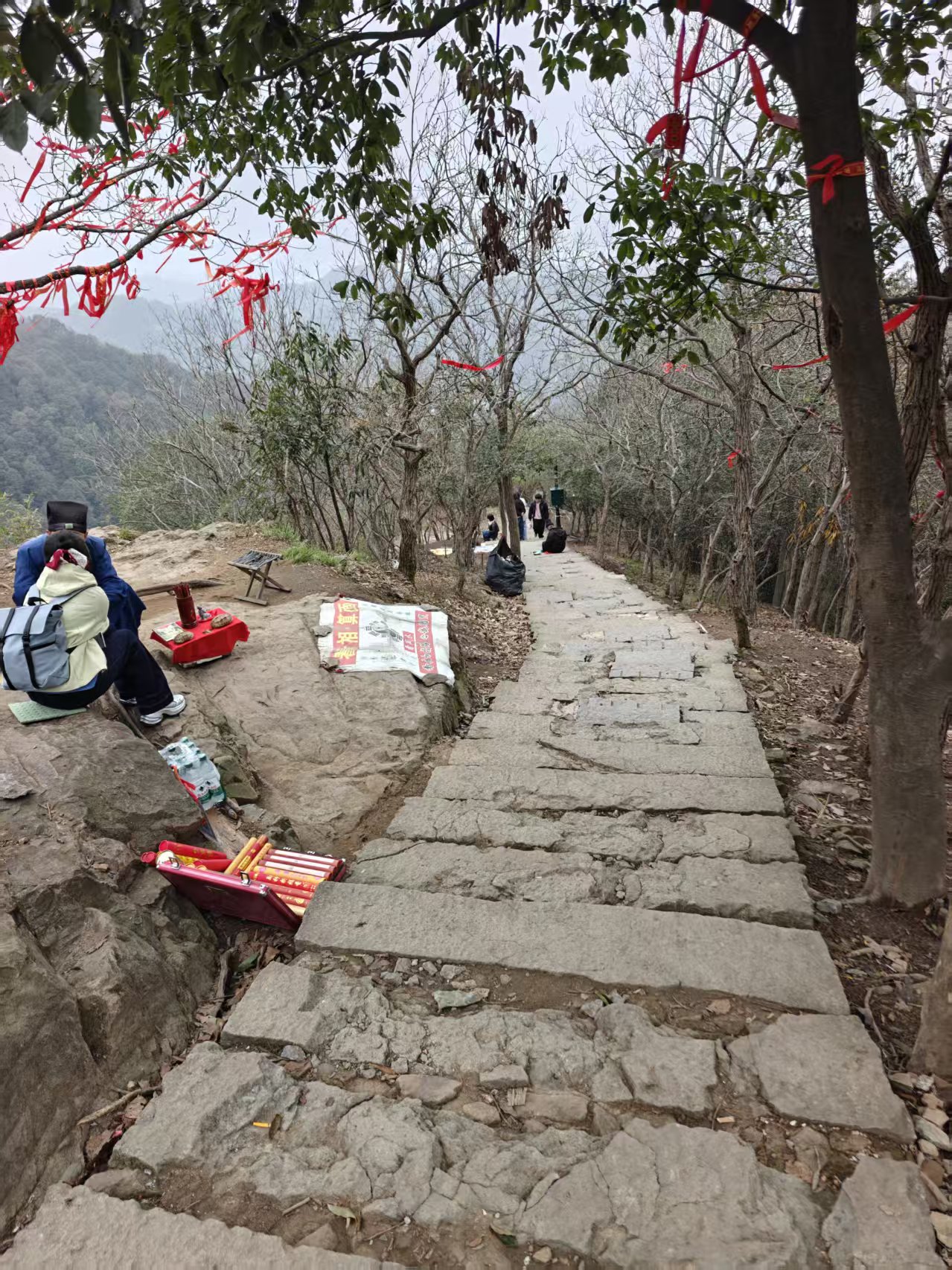 北高峰上山的路